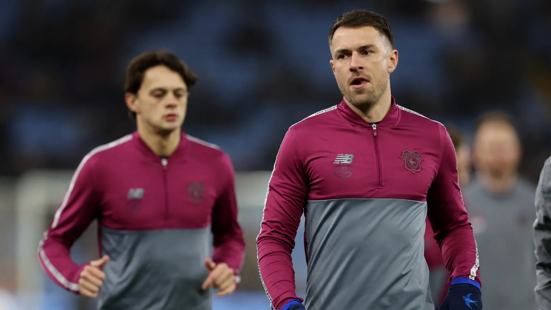 Aaron Ramsey thi đấu trong màu áo Cardiff City trước khi đội xuống hạng