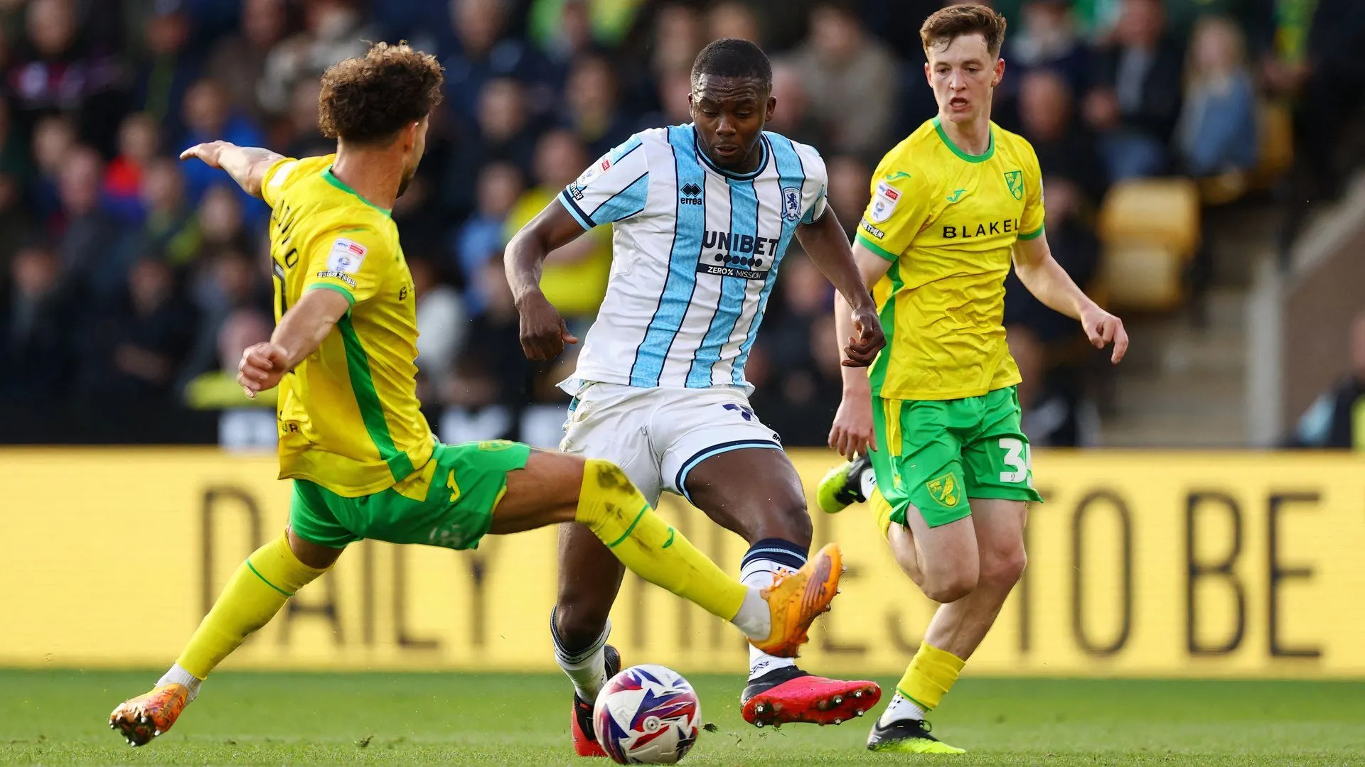 Anfernee Dijksteel trong màu áo Middlesbrough thi đấu tại Championship