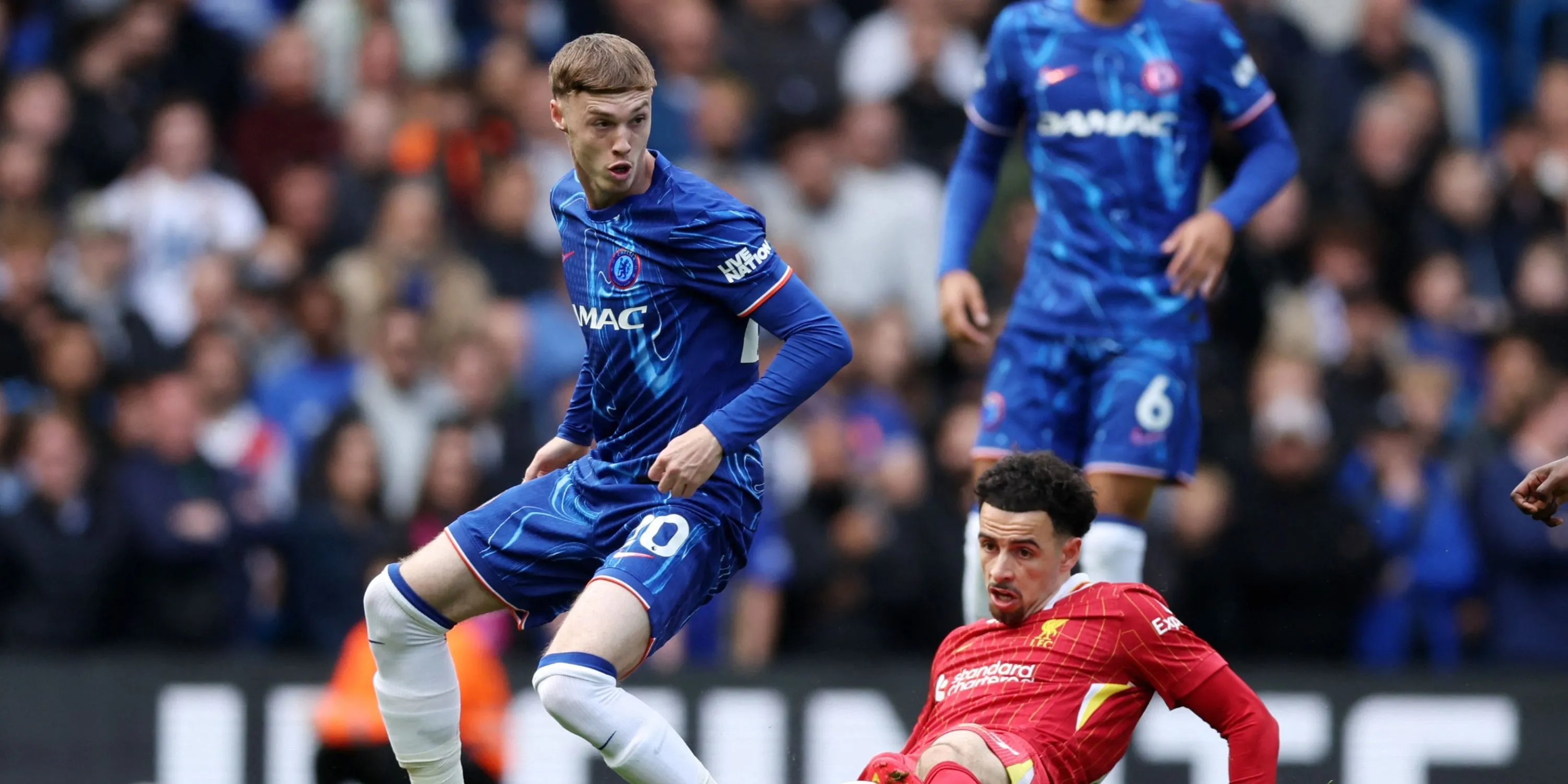 Cole Palmer thi đấu ấn tượng trong trận Chelsea gặp Liverpool