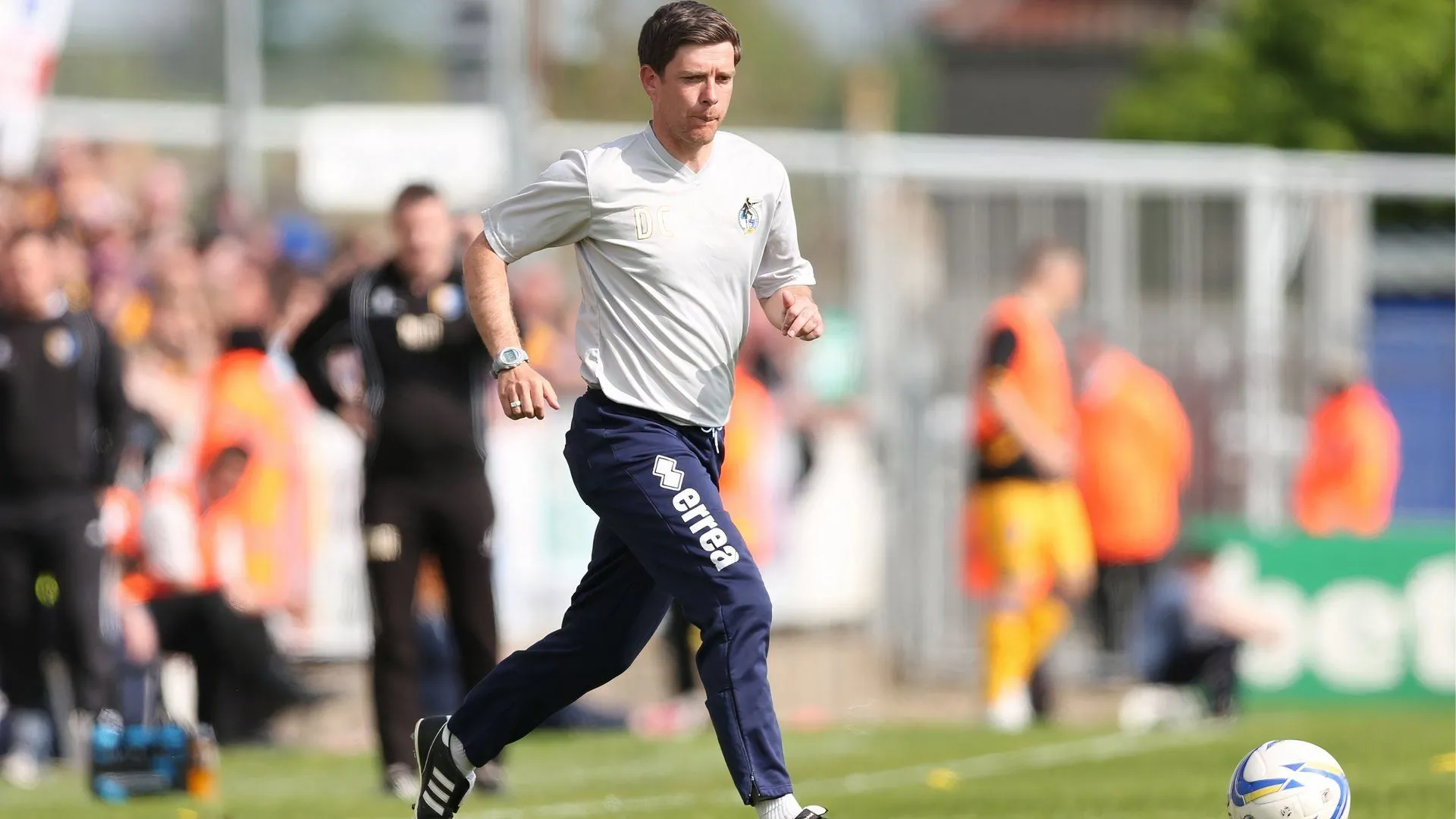 Darrell Clarke phát biểu trong buổi phỏng vấn đầu tiên sau khi trở lại làm HLV Bristol Rovers