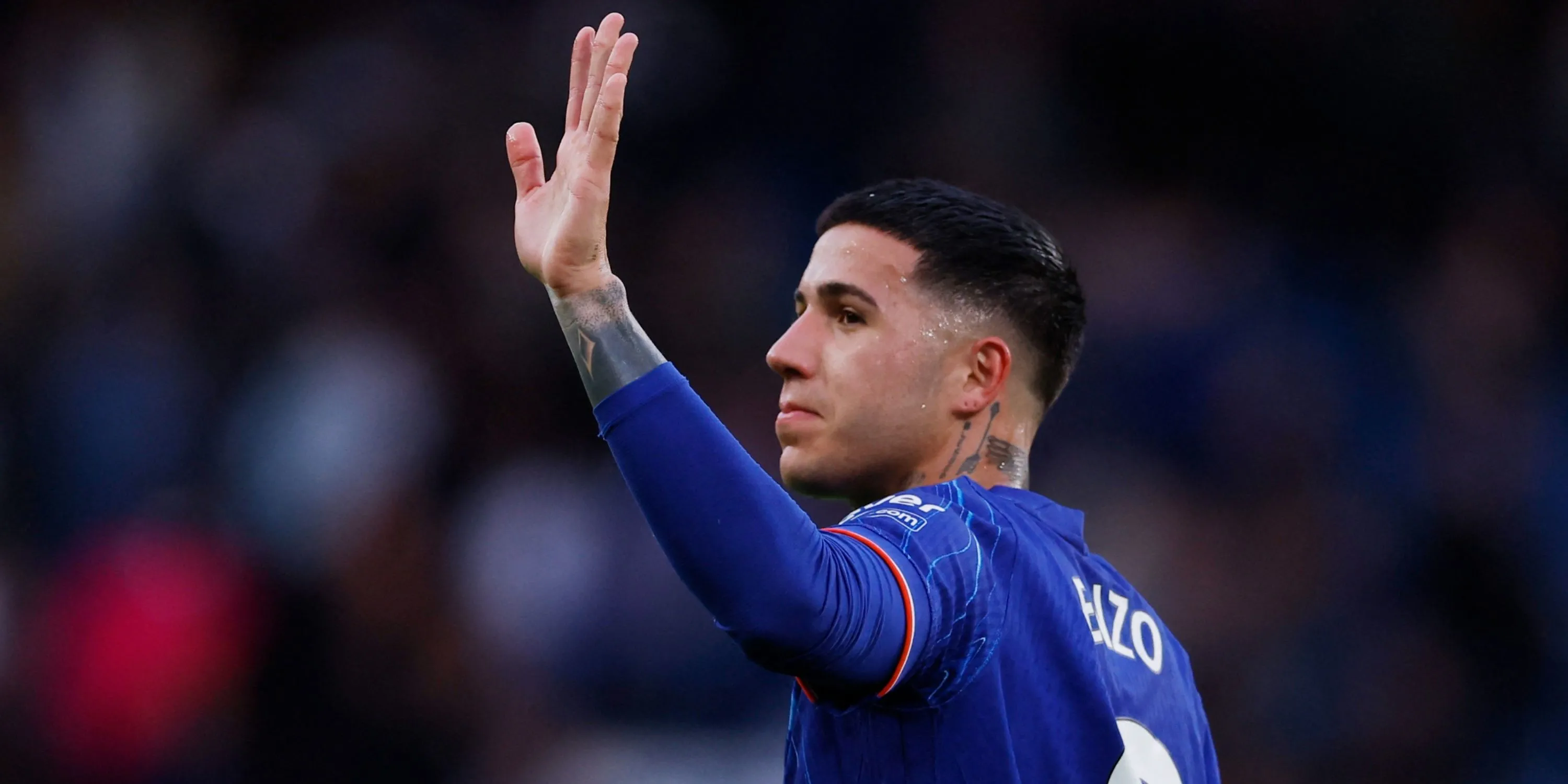 Enzo Fernandez thi đấu nổi bật tại Ngoại hạng Anh cho Chelsea