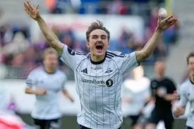 Marius Broholm tiền vệ tấn công người Na Uy của Rosenborg
