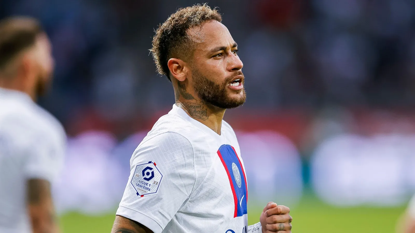 Neymar ăn mừng bàn thắng cho PSG trong trận đấu tại Ligue 1 tháng 10 năm 2022