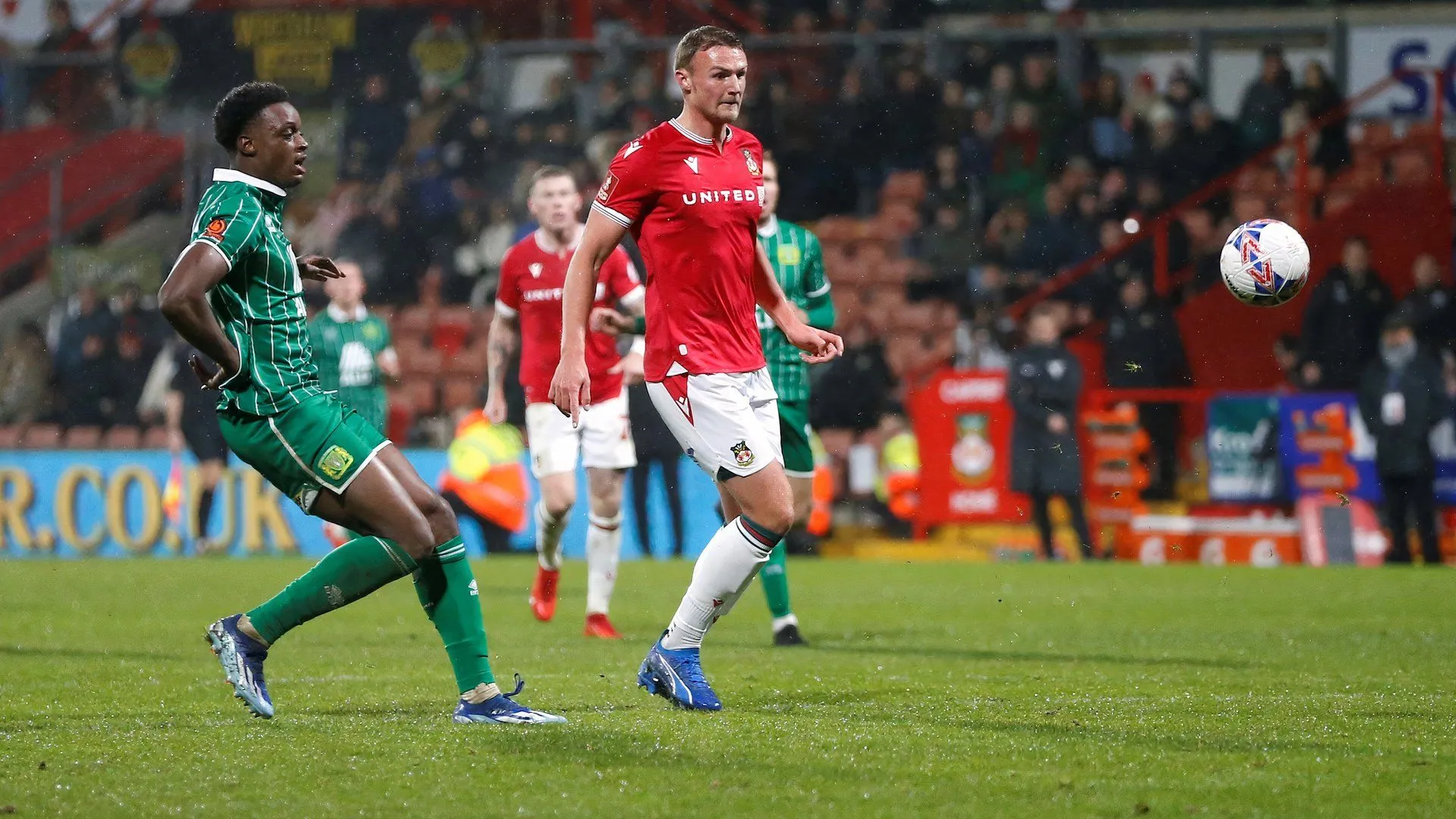 Sam Dalby tỏa sáng trong màu áo Dundee United