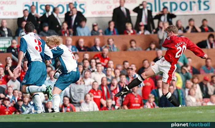 Solskjaer ghi bàn trận ra mắt cho Manchester United vào lưới Blackburn Rovers