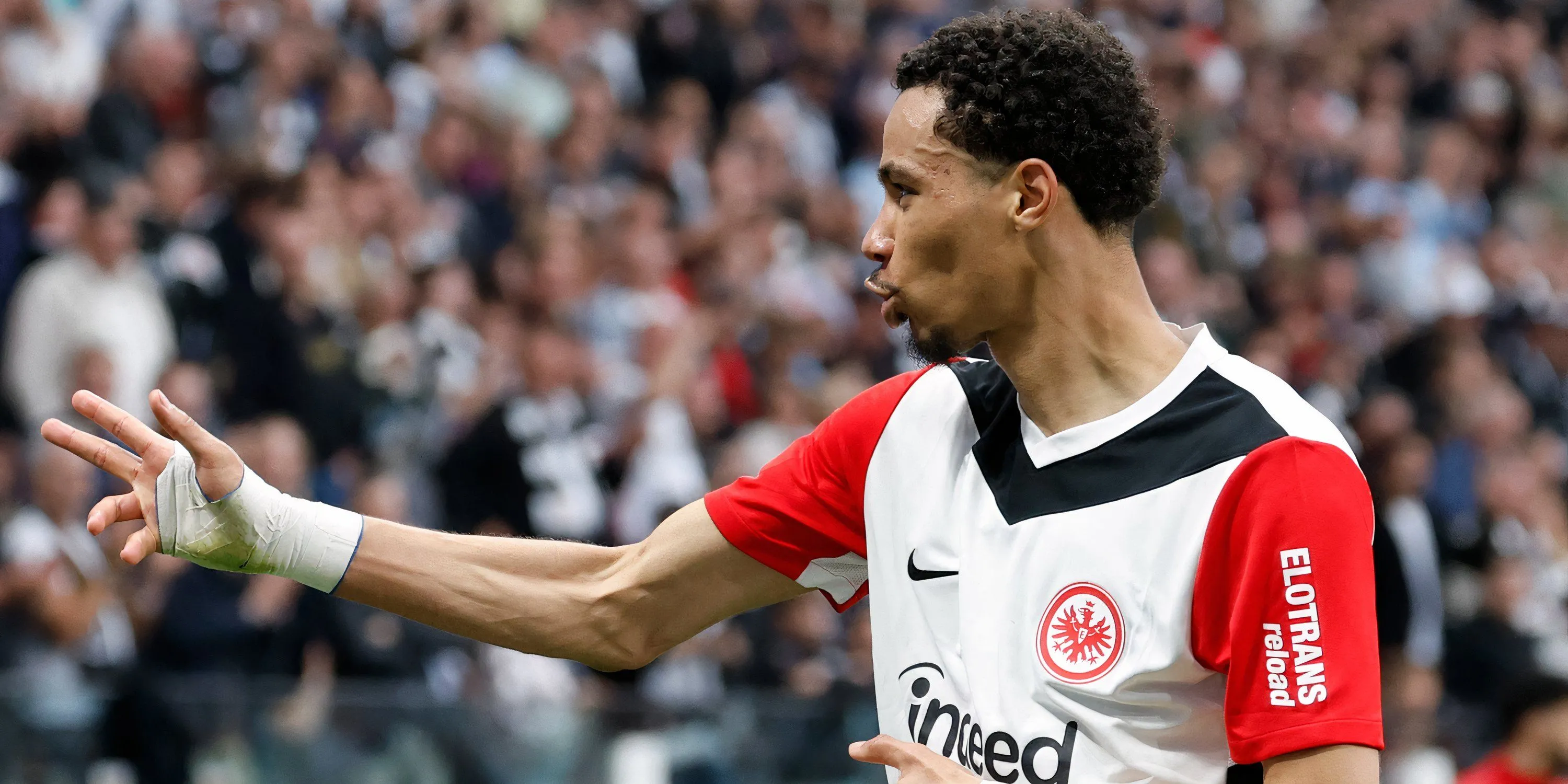 Tiền đạo Hugo Ekitiké của Eintracht Frankfurt - Ứng viên thay thế Isak tại Liverpool