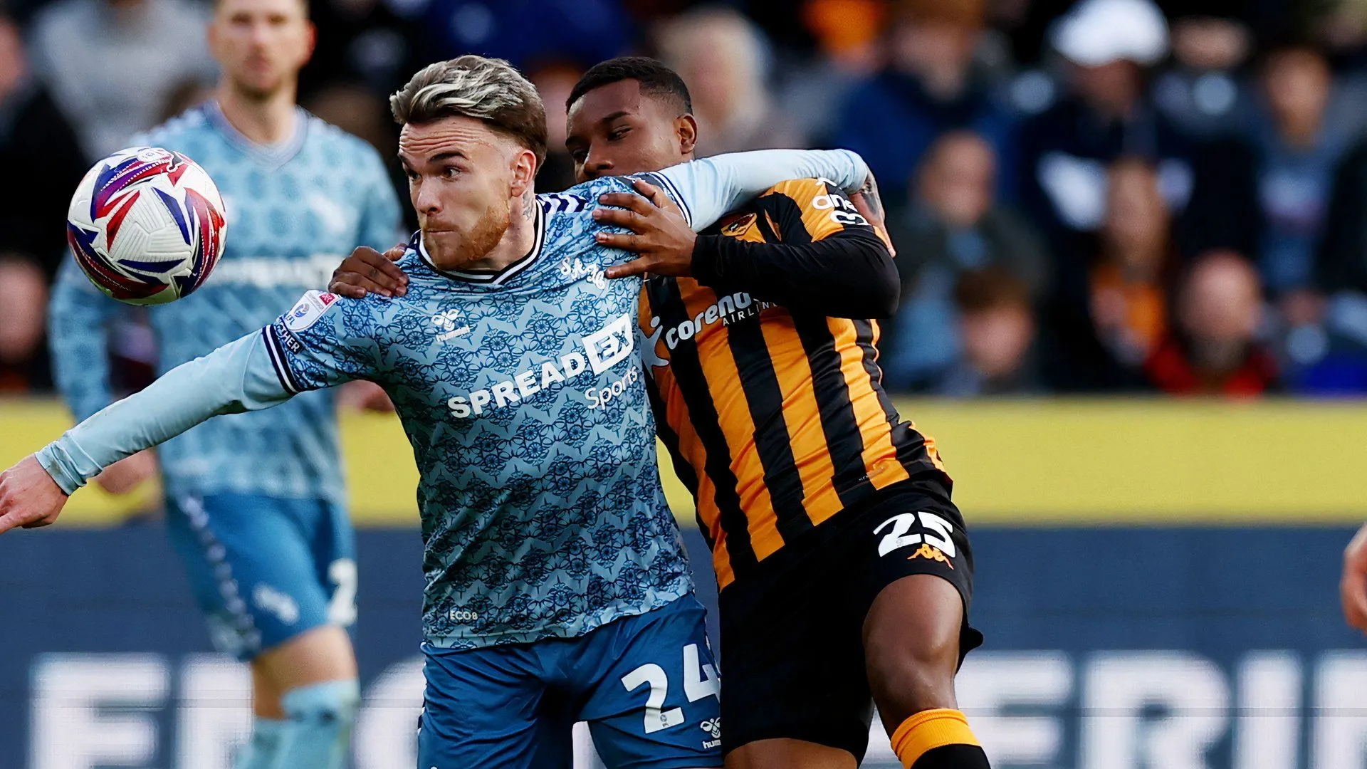 Tiền vệ Oscar Zambrano thi đấu cho Hull City trước khi bị cấm thi đấu