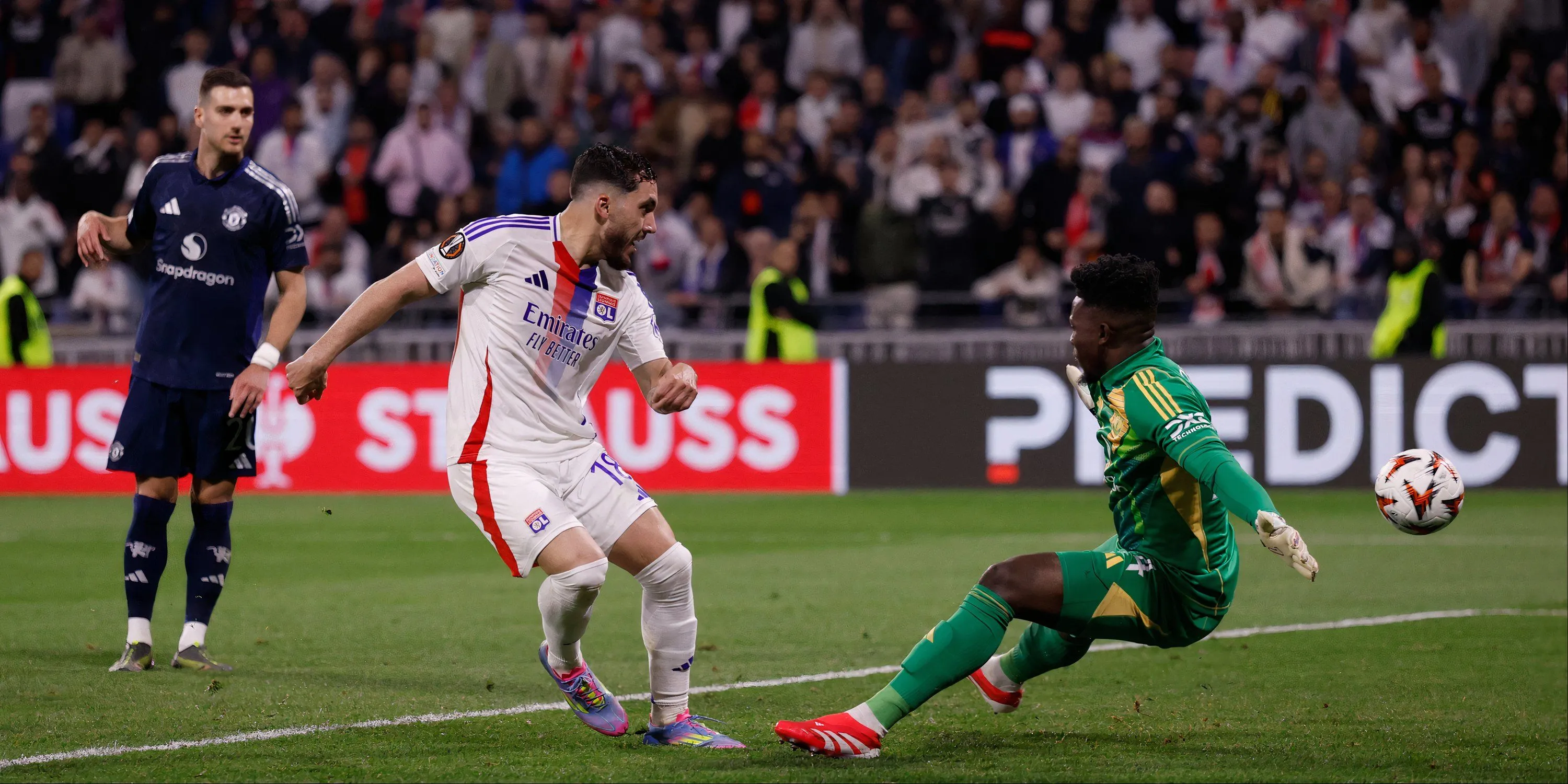 Tiền vệ tấn công Rayan Cherki của Lyon, mục tiêu chuyển nhượng của Man Utd
