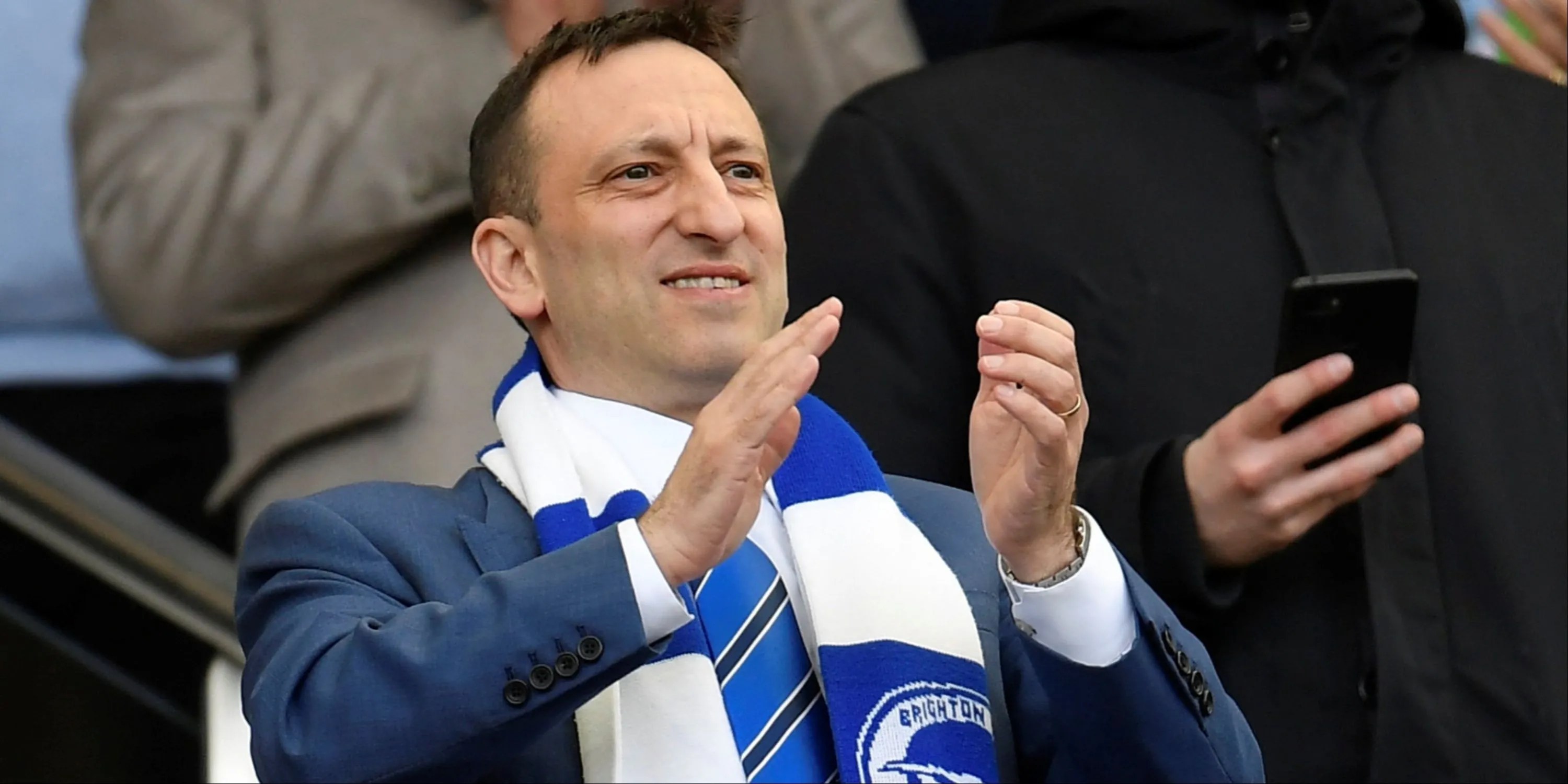 Chủ tịch Tony Bloom của Brighton &amp; Hove Albion