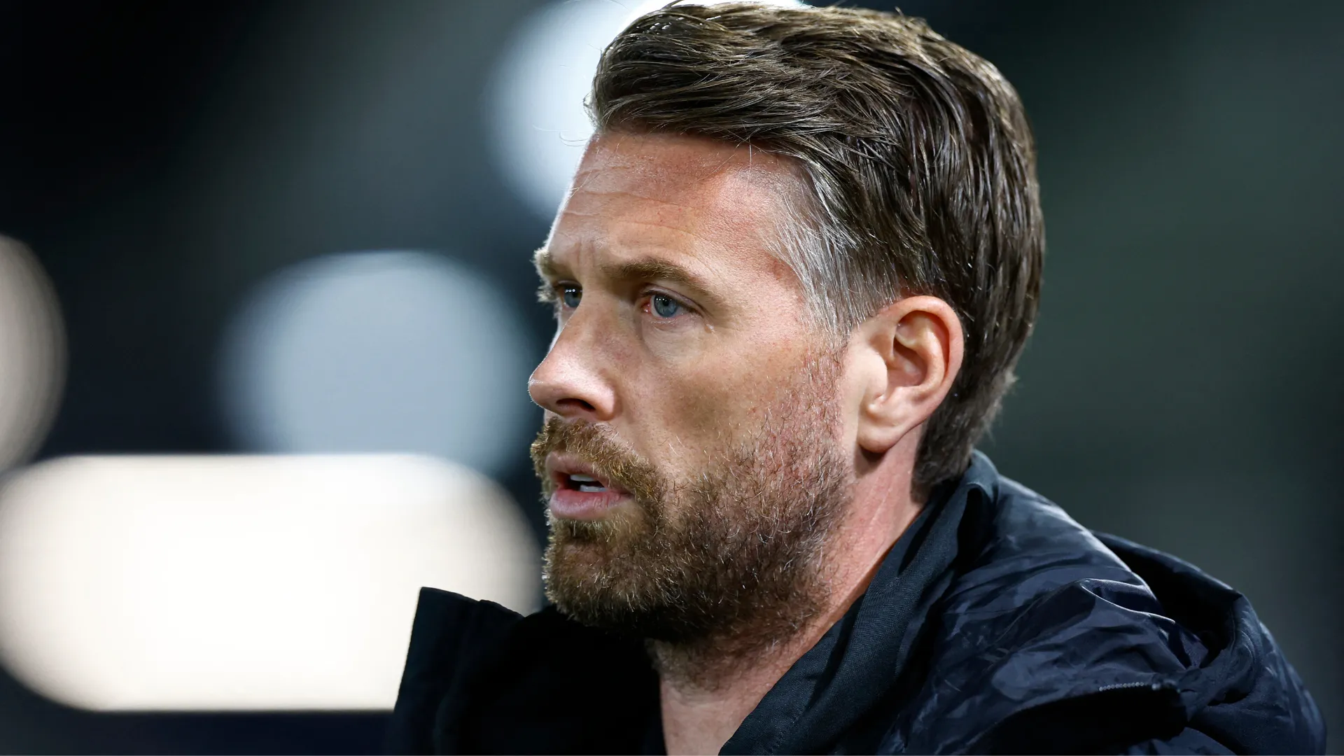 HLV Rob Edwards tập trung xây dựng nhóm lãnh đạo tại Middlesbrough