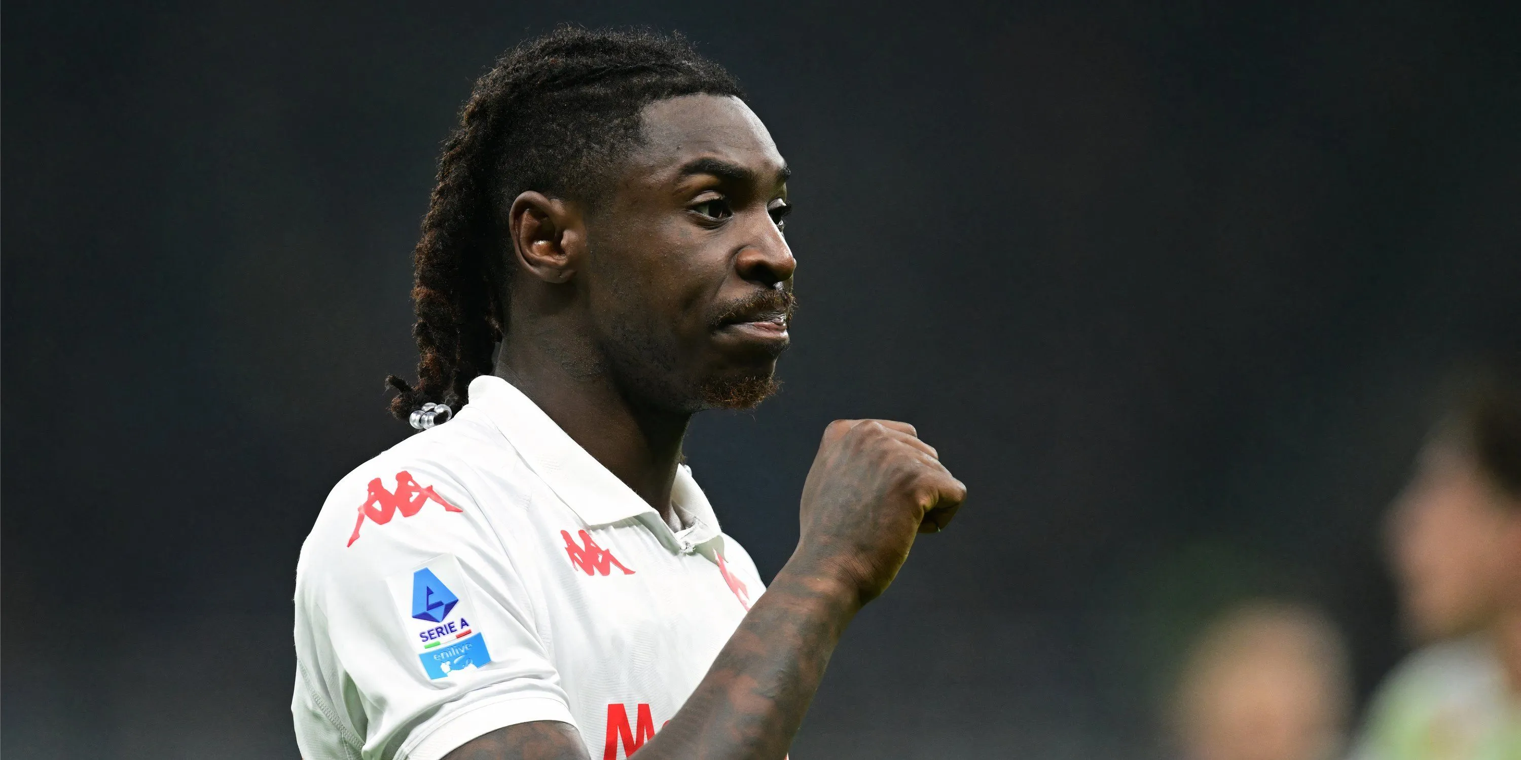 Moise Kean trong màu áo Fiorentina, cầu thủ được so sánh với Hojlund và Osimhen