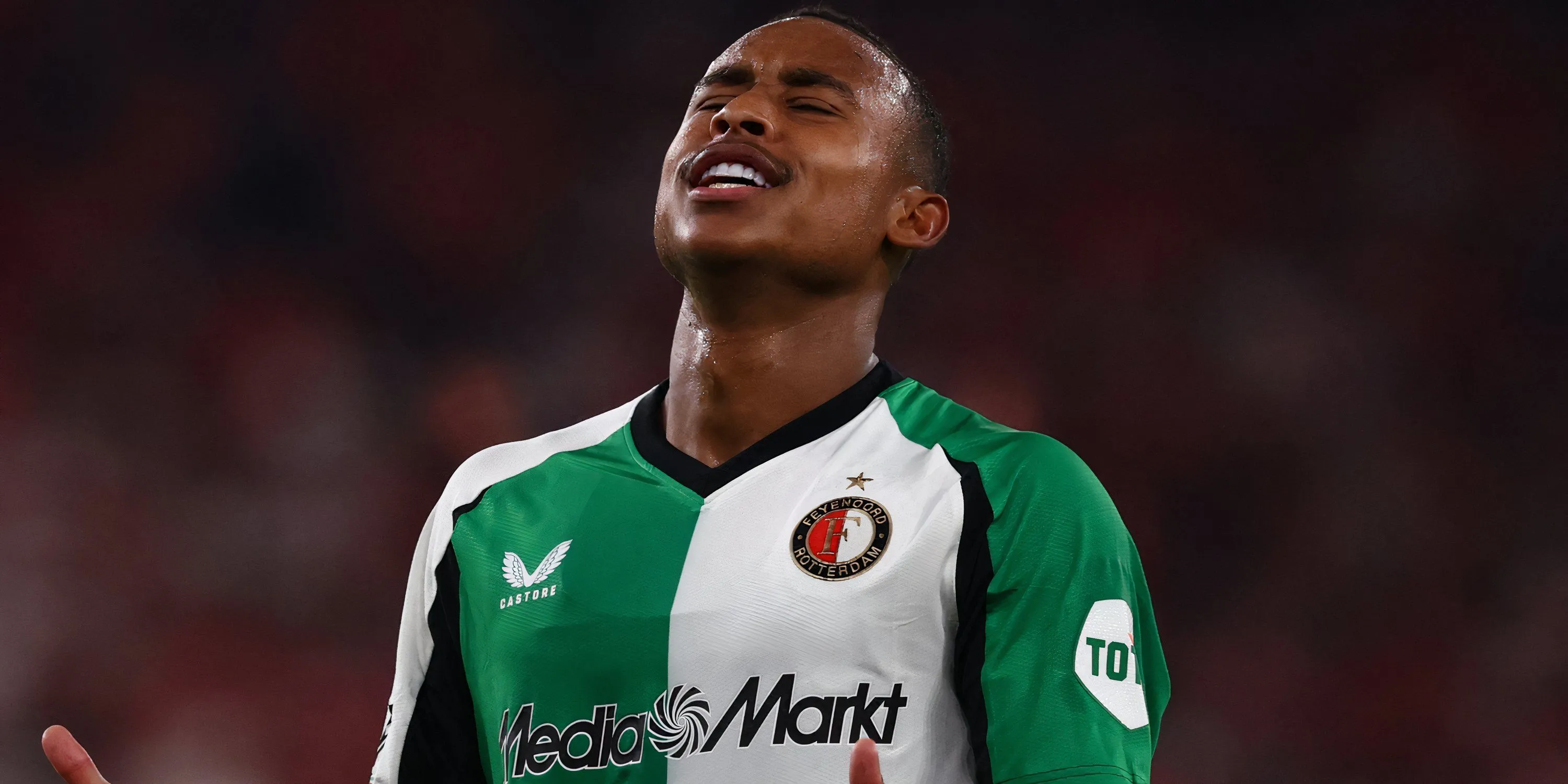 Ngôi sao chạy cánh Igor Paixao trong màu áo Feyenoord, người mà Leeds United đã lỡ mất đầy tiếc nuối