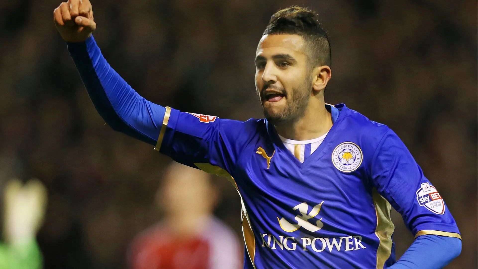 Riyad Mahrez thời điểm còn khoác áo Leicester City tại Championship, khởi đầu cho một huyền thoại.