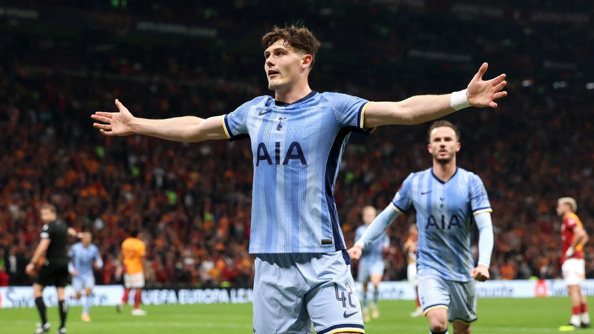 Tiền đạo trẻ Will Lankshear trong màu áo Tottenham Hotspur, tiềm năng cho Birmingham City