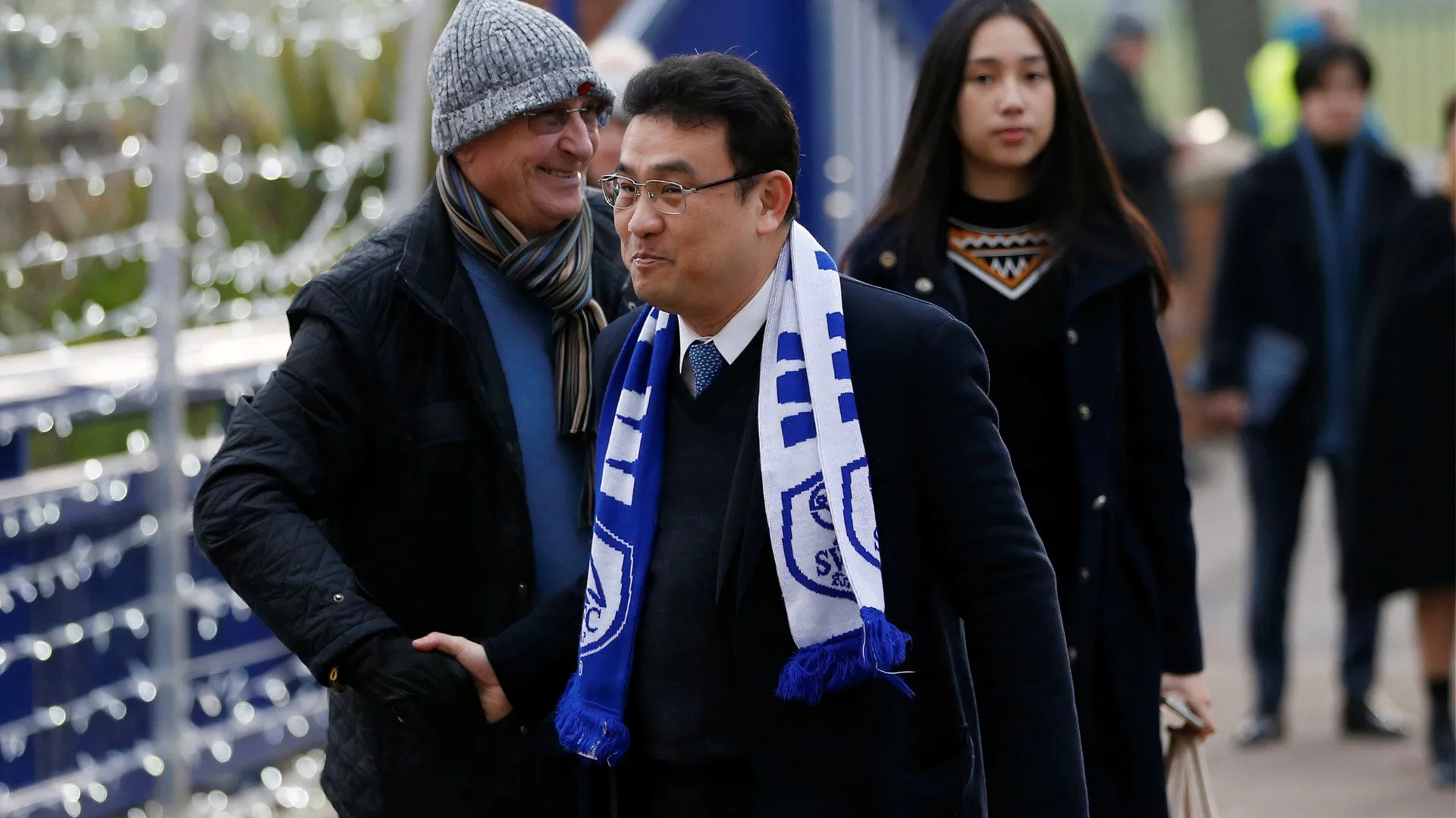 Chủ tịch Dejphon Chansiri của Sheffield Wednesday, người đang bị chỉ trích vì tình hình tài chính và quản lý CLB.