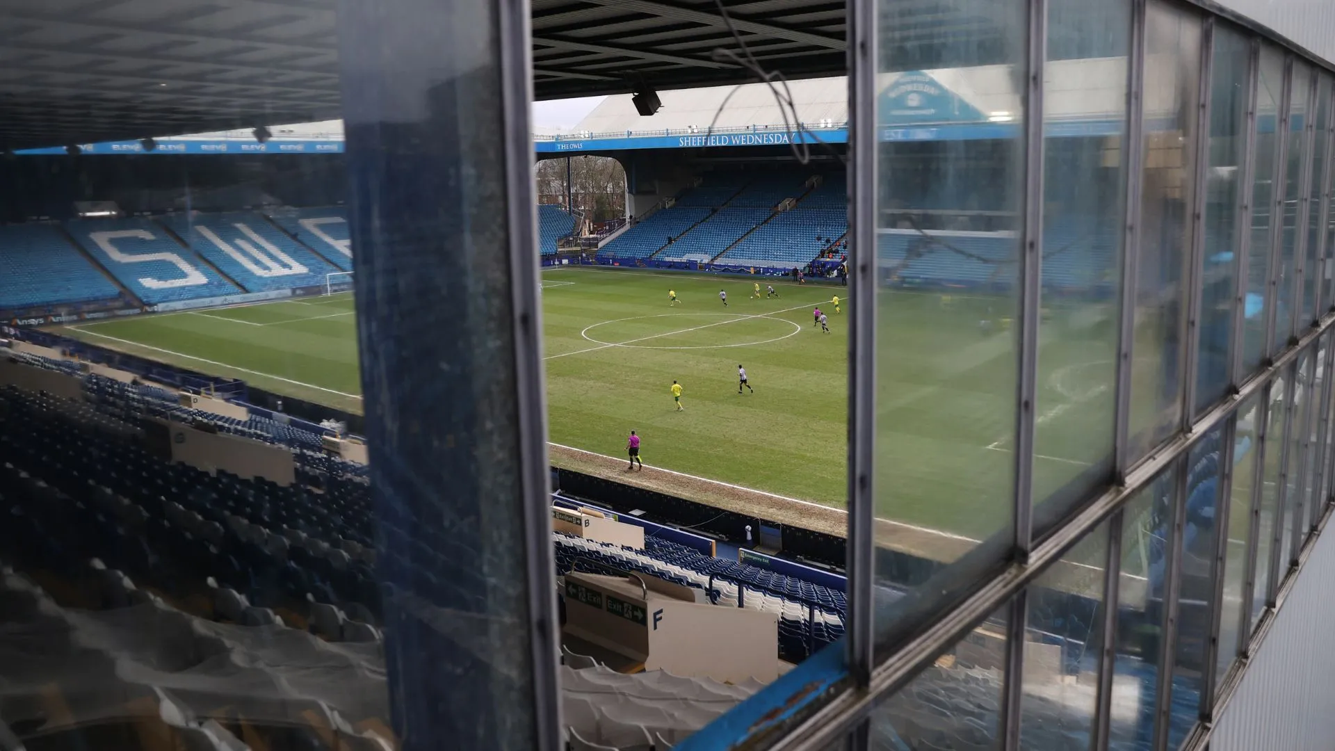 Khán đài North Stand tại sân Hillsborough của Sheffield Wednesday, nơi đang đối mặt với những lo ngại về an toàn.