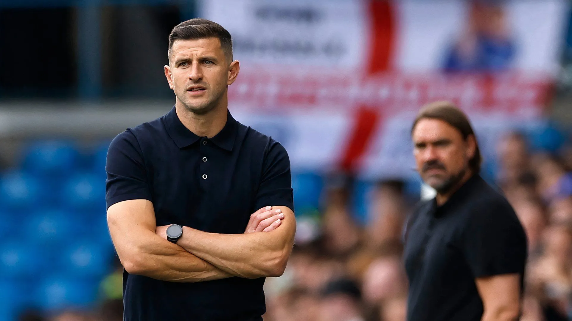 HLV John Mousinho của CLB Portsmouth đang chỉ đạo, với lịch sử derby Southampton Portsmouth đầy thăng trầm phía sau.