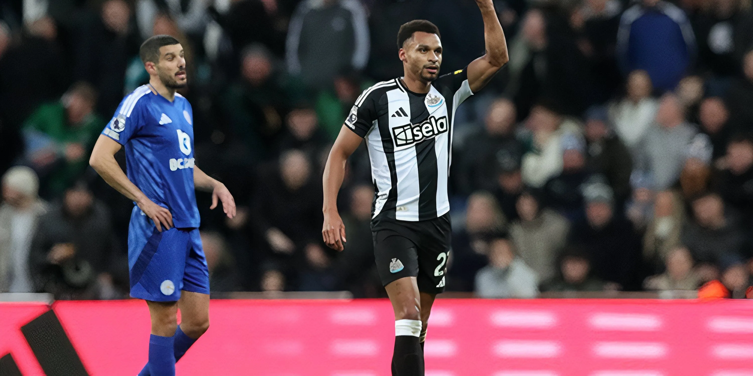 Jacob Murphy chạy cánh phải cho Newcastle, quyết tâm tỏa sáng
