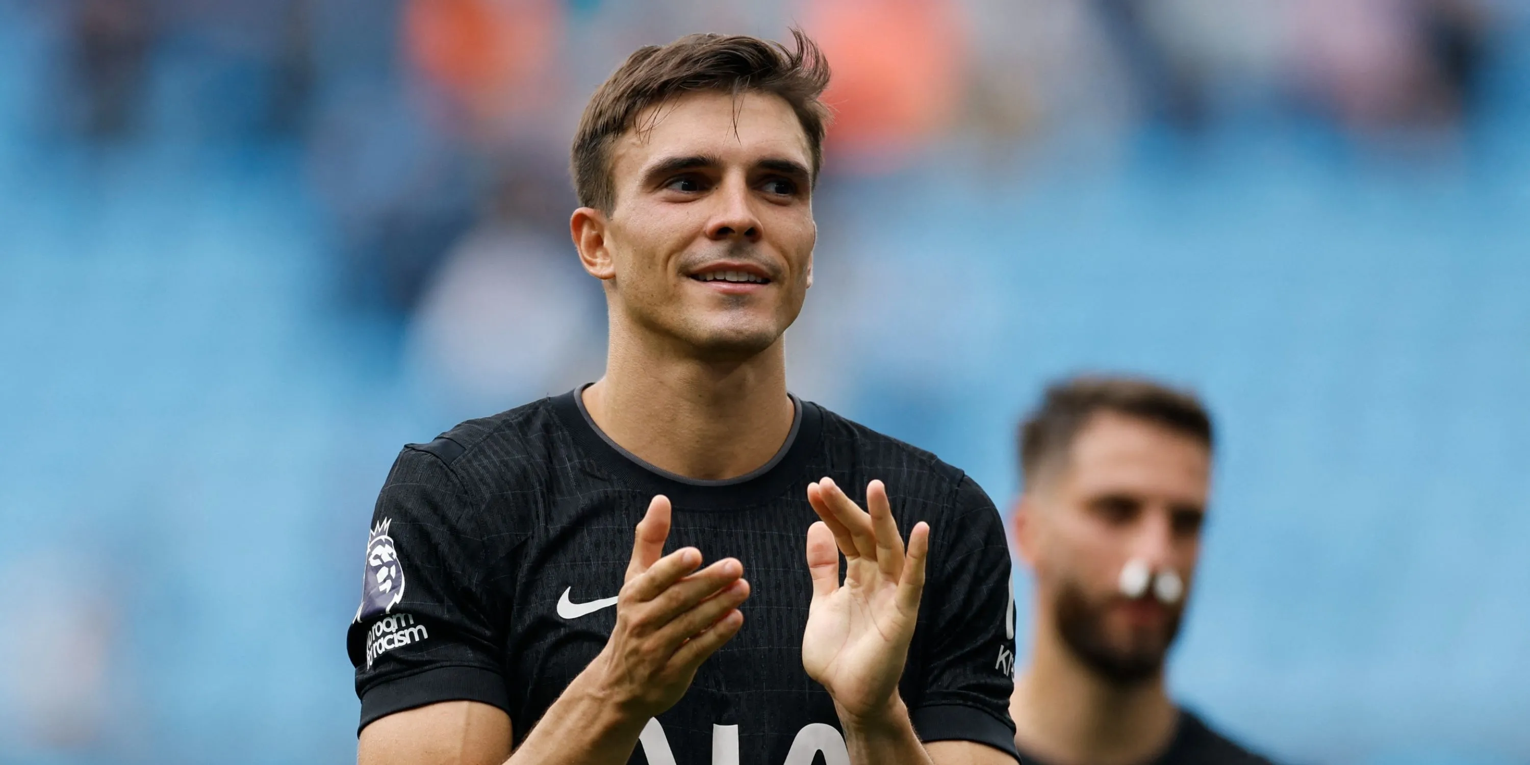 Joao Palhinha thi đấu năng nổ cho Tottenham