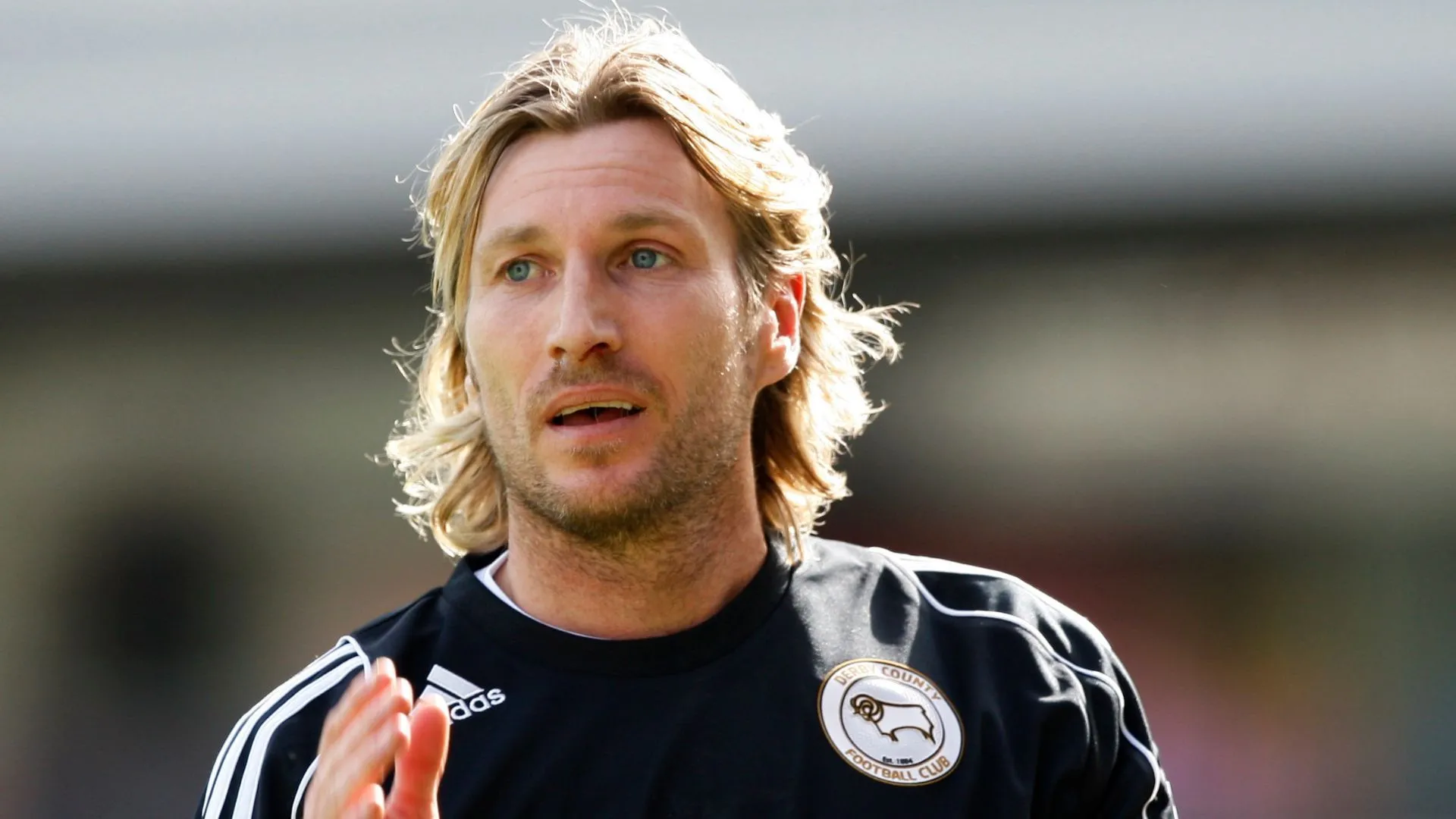Robbie Savage, hình ảnh gợi nhắc về giai đoạn khó khăn của Derby County