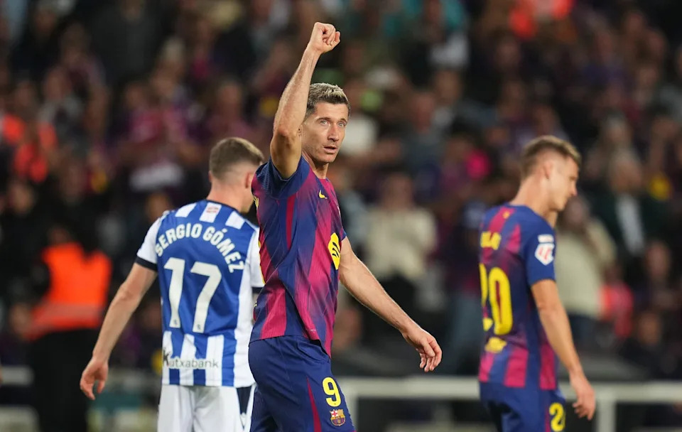 Barcelona chuẩn bị cho trận đấu với Elche sau thất bại gây sốc trước Real Madrid